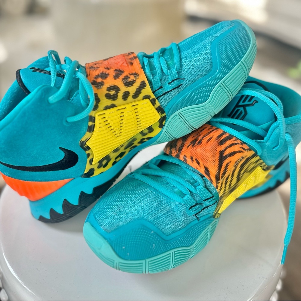 Authentic Nike Kyrie 6 Oracle Aqua Size 10.5